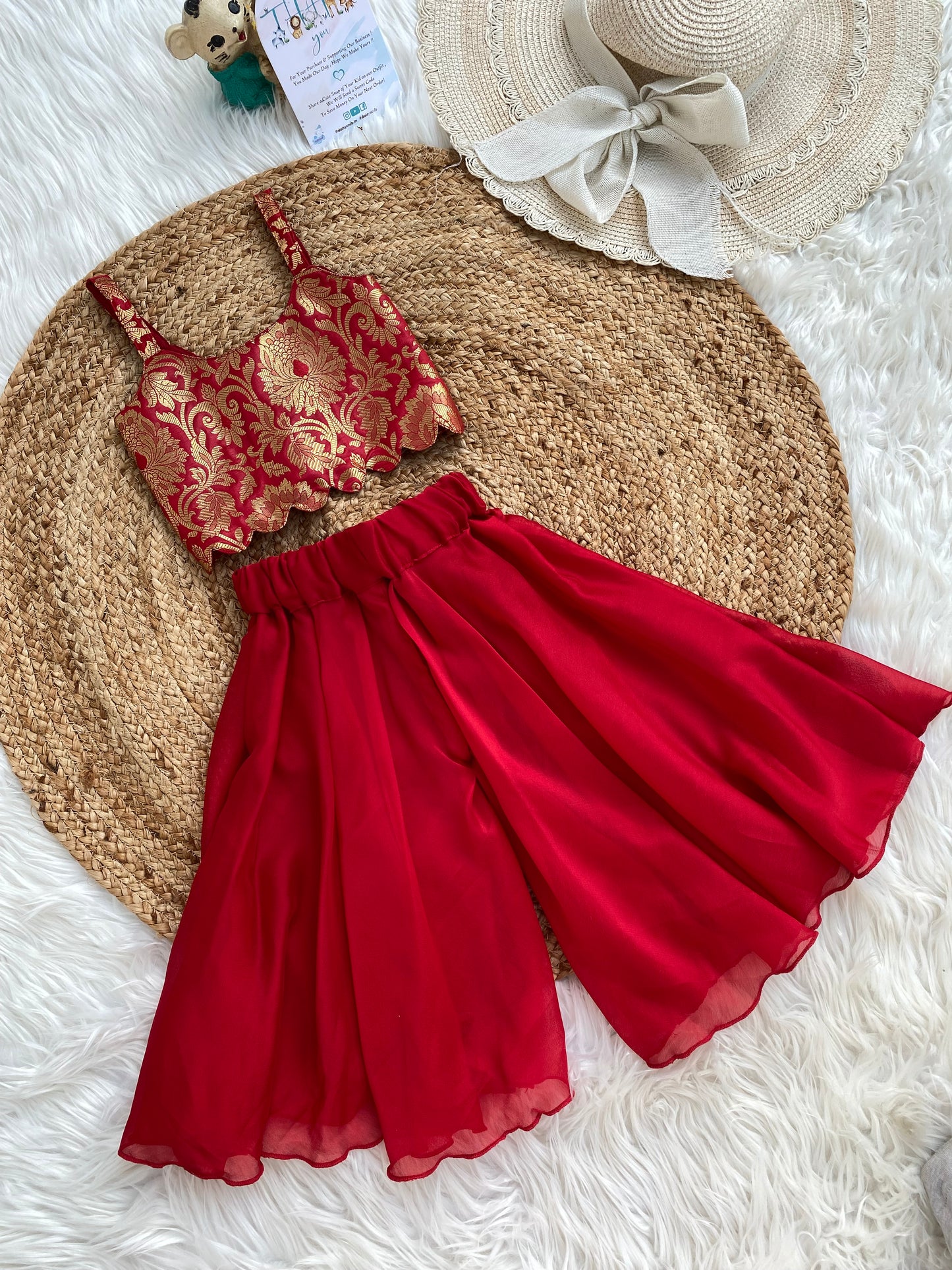 Red Banarasi Scalloped coord set