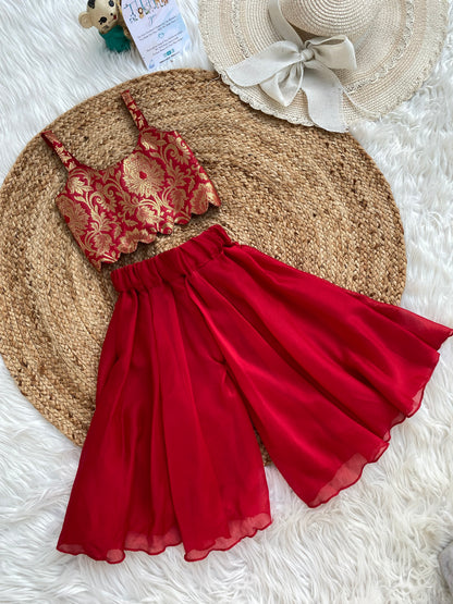 Red Banarasi Scalloped coord set