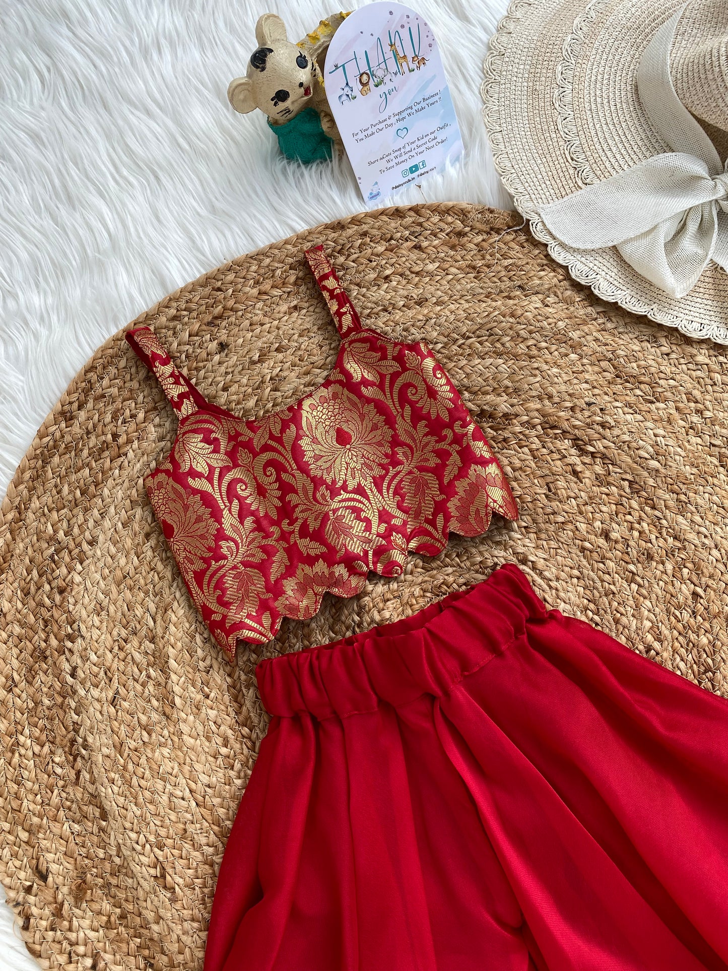 Red Banarasi Scalloped coord set
