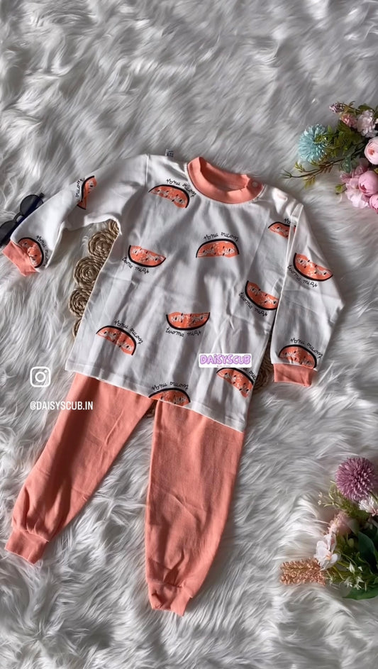 Fruit Peach Print Nightsuit