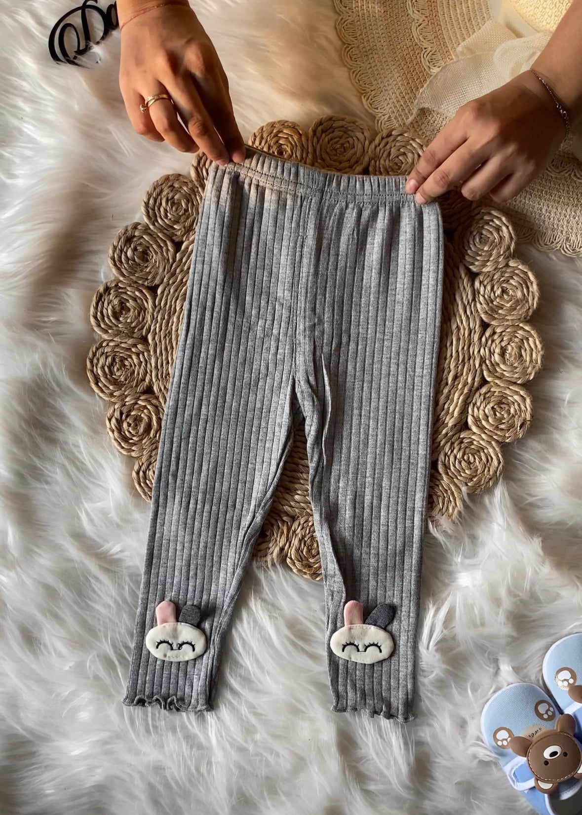 Knitted Stretchable Grey Leggings