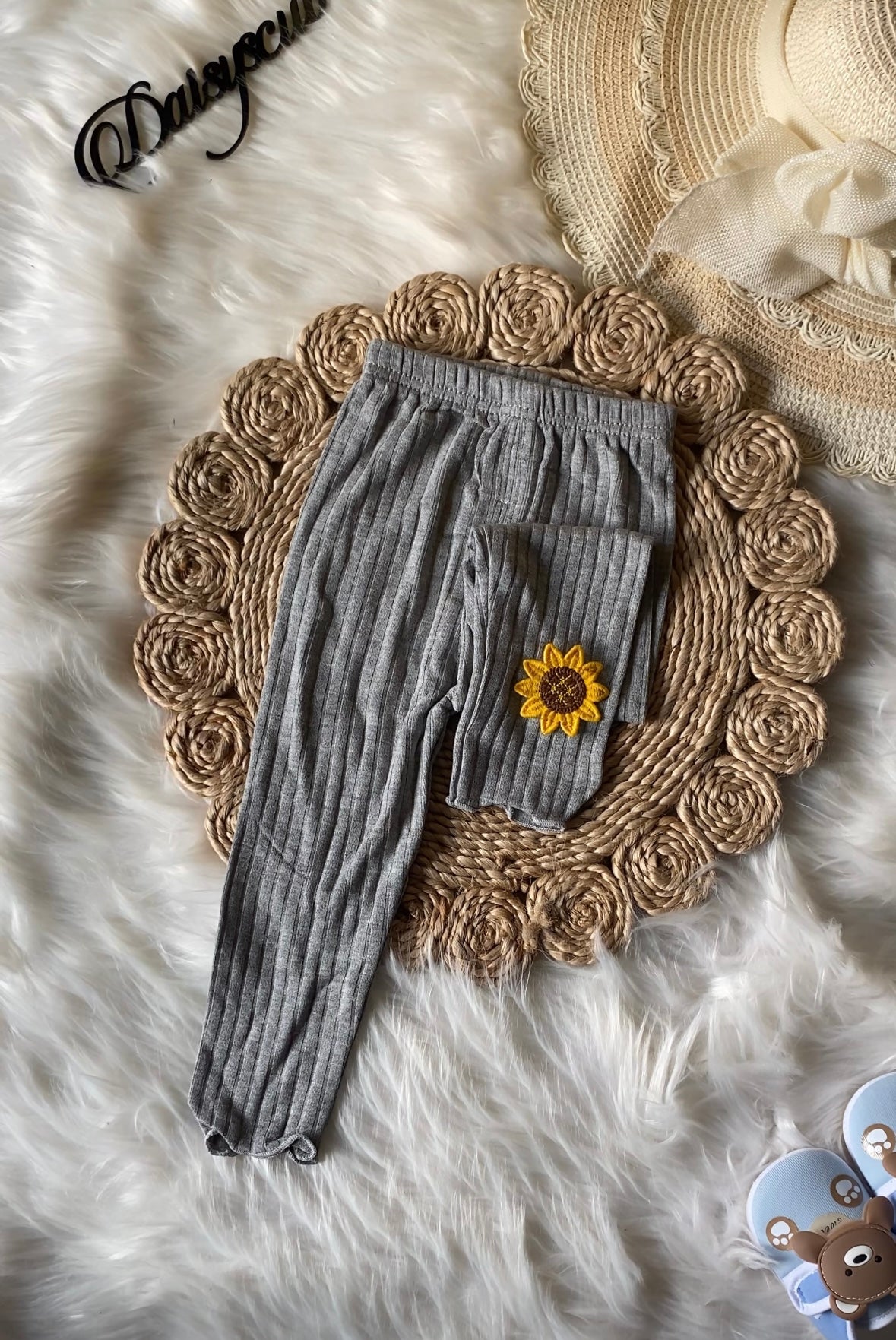 Knitted Stretchable Grey Leggings