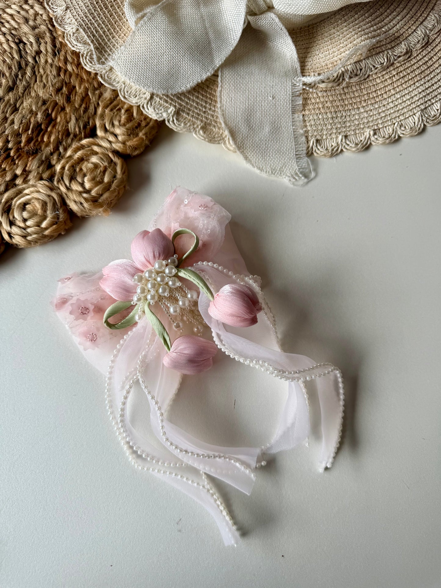 Tulip Pearl Hair Bow Clip / Pin