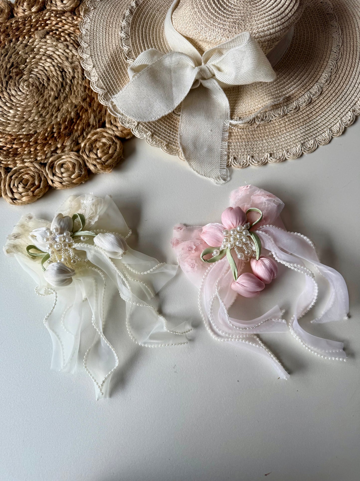 Tulip Pearl Hair Bow Clip / Pin